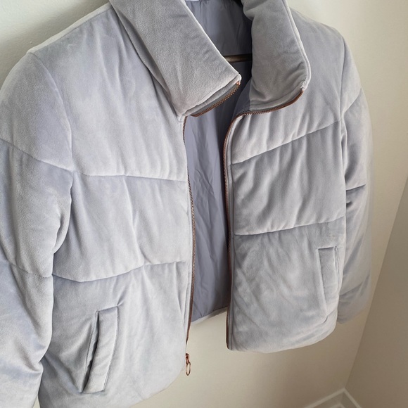 Periwinkle velour puffer - Picture 2 of 5